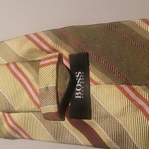 Boss silk tie
